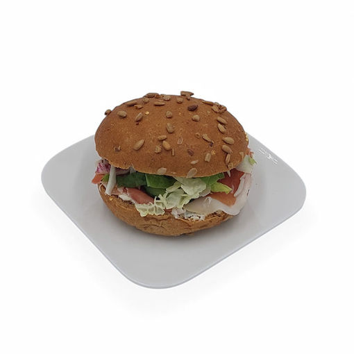 Afbeelding van Volkorenbol met roomkaas en rauwe ham